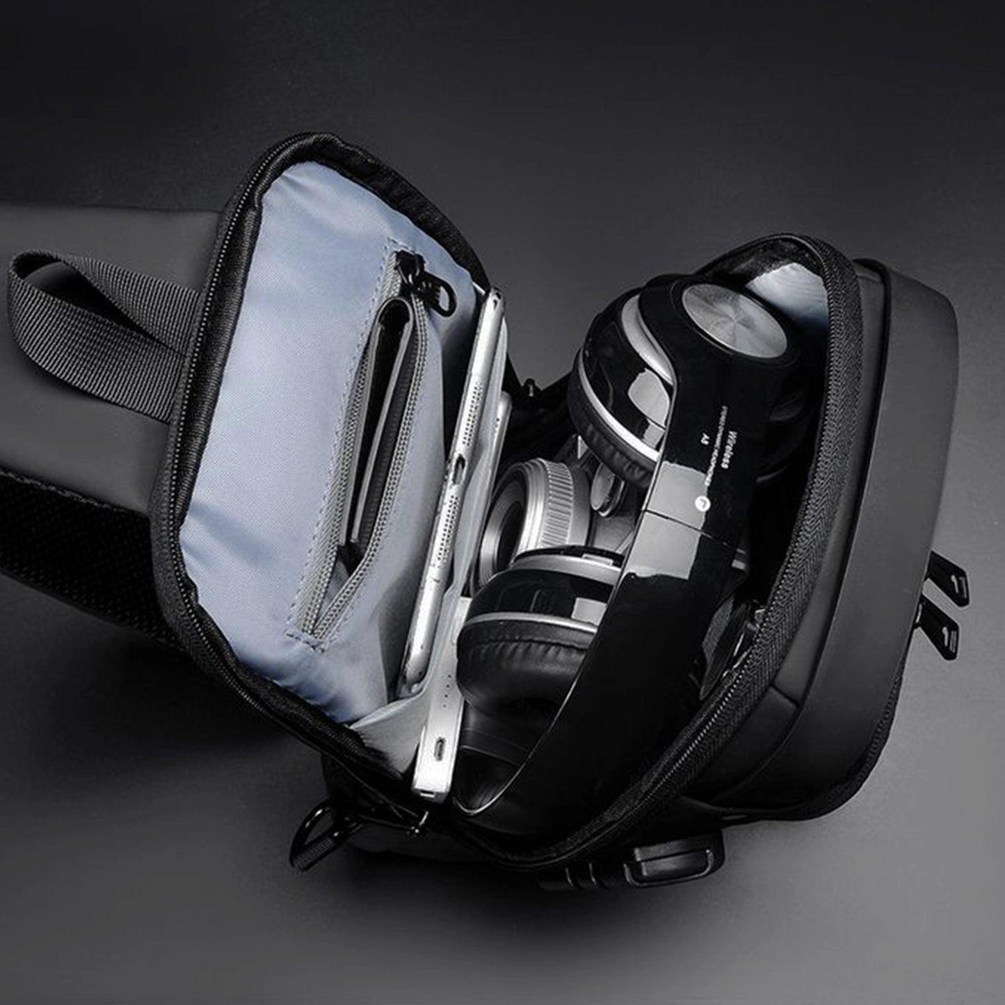 Sac De Poitrine Multifonctionnel Pour Hommes USB Anti-vol